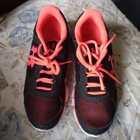 Under Armour Women's Mesh Training/Running Athletic Low Top Sneakers SZ 9.5 - Picture 8 of 13